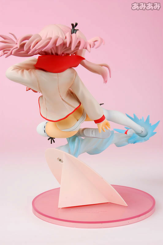 HOB-FIG-5159_10.jpg