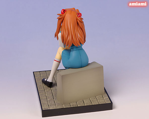 HOB-FIG-4866E_03.jpg