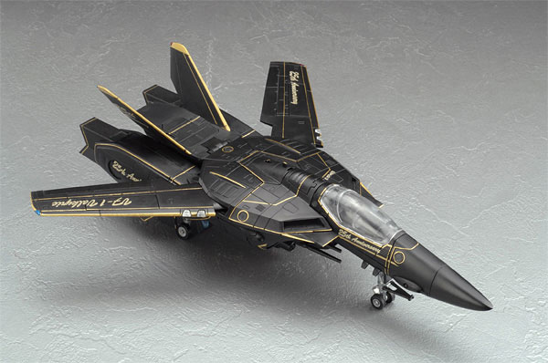 超時空要塞マクロス 1/48 完全変形版 VF-1S 25周年記念モデル HOB-FIG-6742_04.jpg