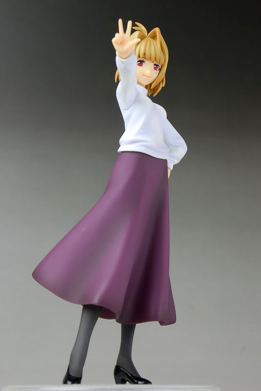 MELTY BLOOD アルクェイドブリュンスタッド フィギュア 1/8スケール Amazon.co.jp: 「月姫 -A piece of blue glass moon