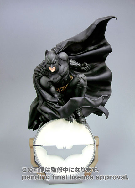 ARTFX ダークナイト バットマン オリジナルスーツVer. 1/6 簡易組立キット FIG-KAI-0010_01.jpg