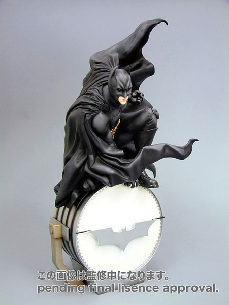 ARTFX ダークナイト バットマン オリジナルスーツVer. 1/6 簡易組立キット FIG-KAI-0010_02.jpg
