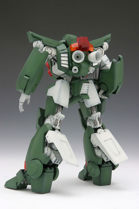 TOY-RBT-0423_03.jpg