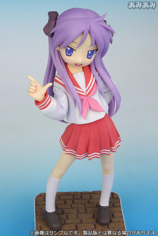 らき☆すた 柊かがみ 制服Ver. 完成品フィギュア FIG-MOE-0620_06.jpg