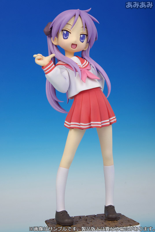 らき☆すた 柊かがみ 制服Ver. 完成品フィギュア FIG-MOE-0620_10.jpg