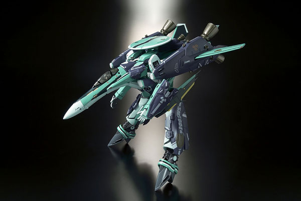 TOY-RBT-0534_03.jpg