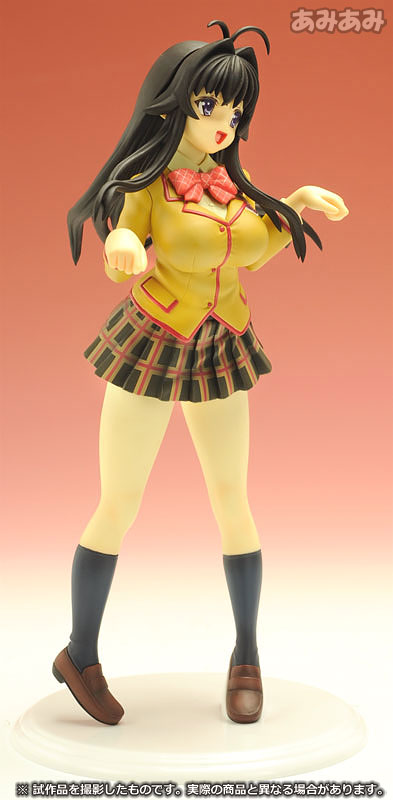 FIG-MOE-0456_03.jpg