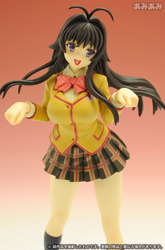 FIG-MOE-0456_06.jpg
