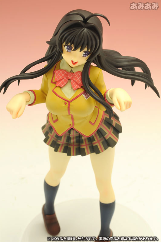 FIG-MOE-0456_08.jpg