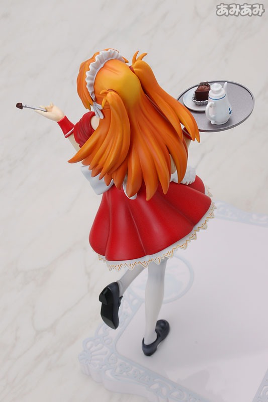 FIG-MOE-0575_11.jpg