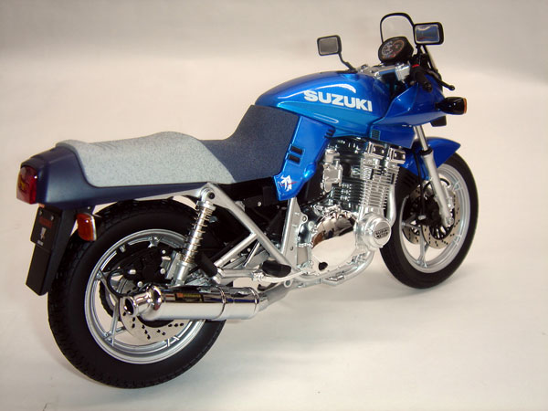 TOY-SCL-1338_04.jpg