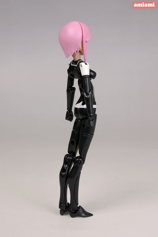 FIG-MOE-0982_03.jpg