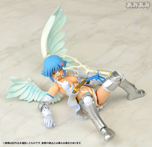 光明の天使 ！ナナエル「リボルテック クイーンズブレイド No.004 」海洋堂 619vAamUv-L._UF350,350_QL50_.jpg
