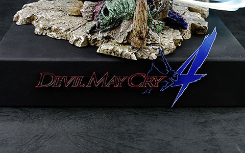 デビルメイクライ4 ネロ(魔人ネロ) 完成品フィギュア 初回販売特典つき