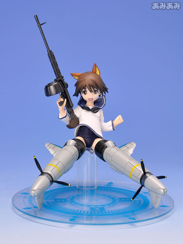 ストライクウィッチーズ 宮藤芳佳 1/8 完成品フィギュア