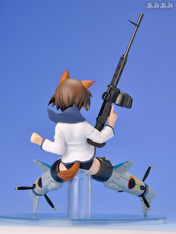 ストライクウィッチーズ 宮藤芳佳 1/8 完成品フィギュア