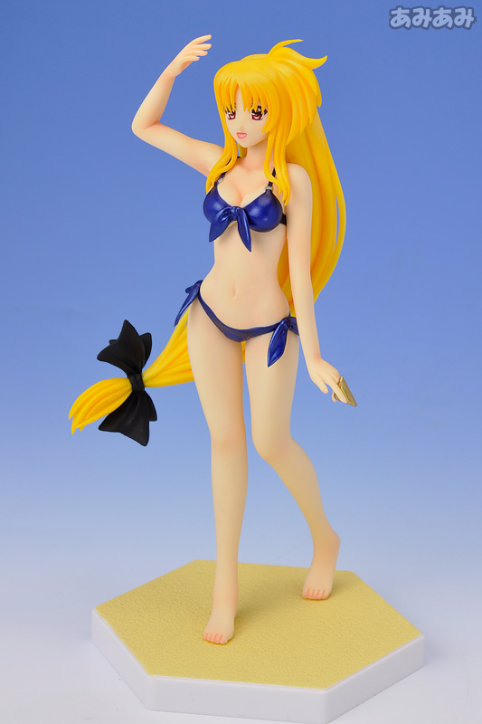 BEACH QUEENS 魔法少女リリカルなのはStrikerS フェイト・T・ハラオウン 1/10 完成品フィギュア FIG-MOE-1170_02.jpg