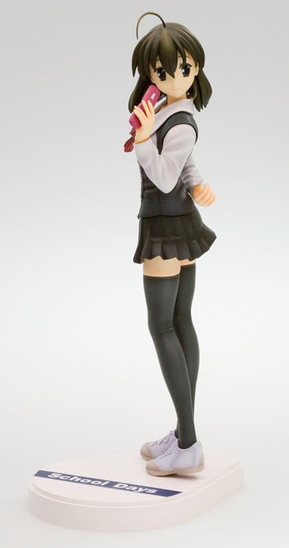 FIG-MOE-1463_02.jpg