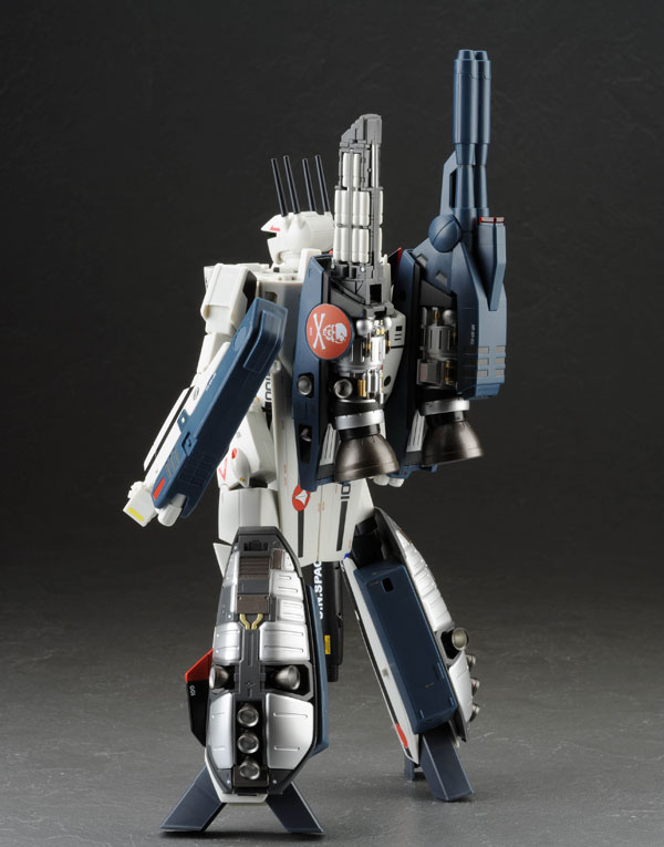 TOY-RBT-0999_02.jpg