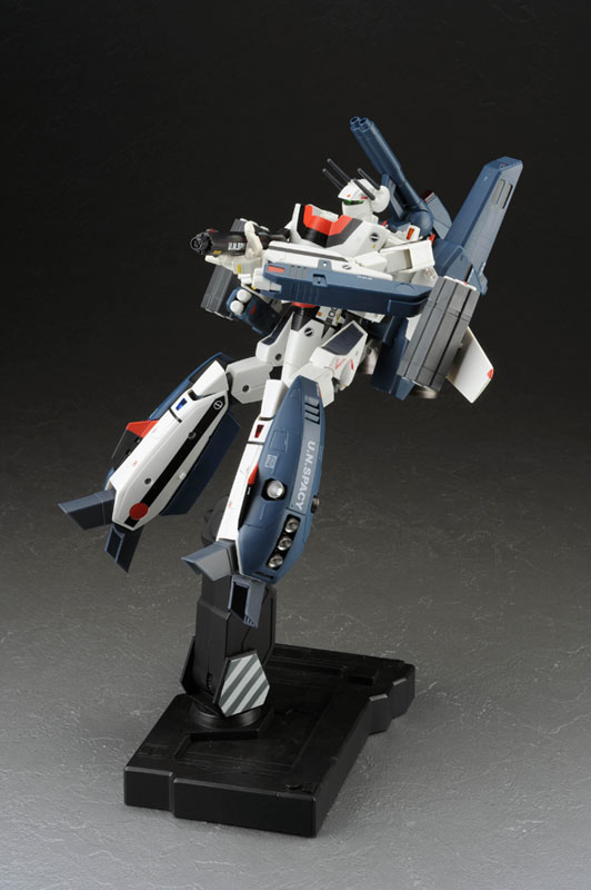 TOY-RBT-0999_03.jpg