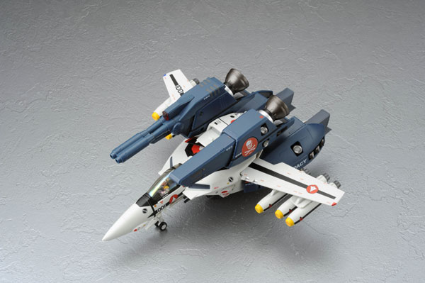 TOY-RBT-0999_06.jpg