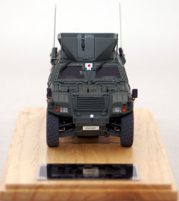 インターアライド モノクローム 陸上自衛隊 軽装甲機動車 イラク派遣 モノクローム 完成品 1/43 陸上自衛隊 軽装甲機動車 イラク派遣