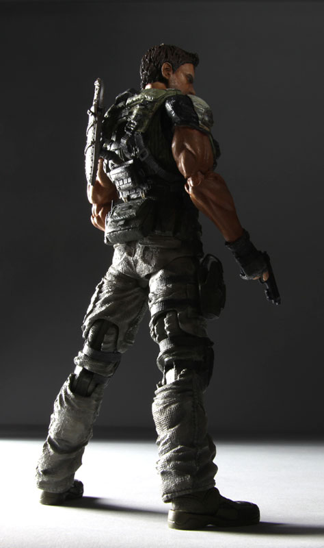 プレイアーツ改 バイオハザード5 クリス・レッドフィールド FIG-IPN-0659_03.jpg