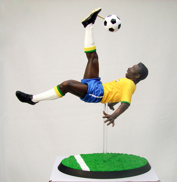 サッカーの神様　ペレ　フィギュア　KOTOBUKIYA製 20世紀アイコンシリーズ ペレ レジェンドヒーローフィギュア