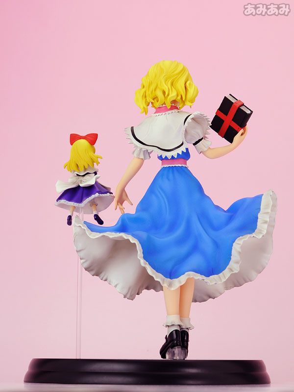 東方プロジェクト 1/8 七色の人形遣い アリス・マーガトロイド(通常ver.) 完成品フィギュア  約18cm グリフォンエンタープライズ 東方プロジェクト “七色の人形遣い” アリス・マーガトロイド DX