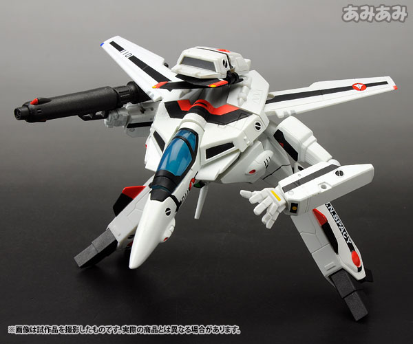 リボルテックヤマグチ No.082 三段変形バルキリー VF-1A 〈一条輝機〉 TOY-RBT-1038_07.jpg