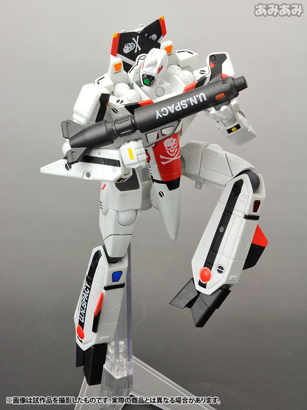 リボルテックヤマグチ No.082 三段変形バルキリー VF-1A 〈一条輝機〉 TOY-RBT-1038_12.jpg