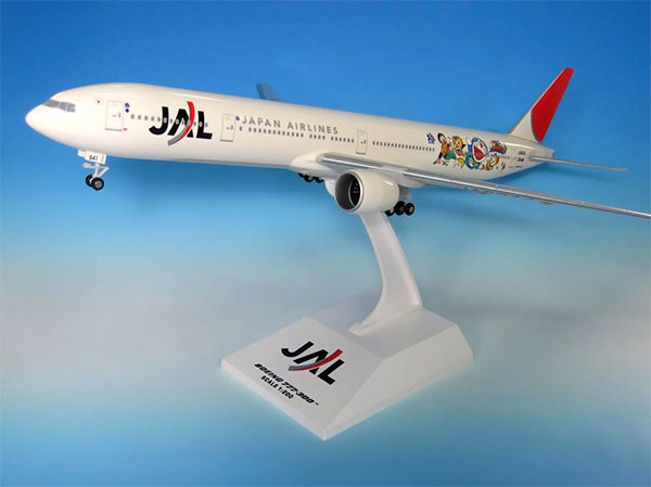 エバーライズ デスクトップモデル 1/200 JAL ドラえもん特別塗装機 