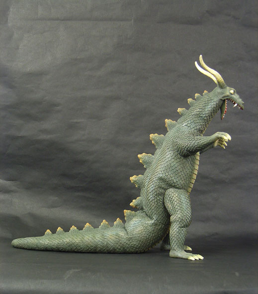 宇宙怪獣ゴアゴンゴン PVC製 塗装済み完成品（一部組み立て式