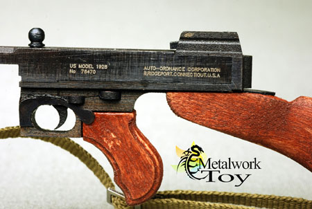 FIG-DOL-2122_04.jpg