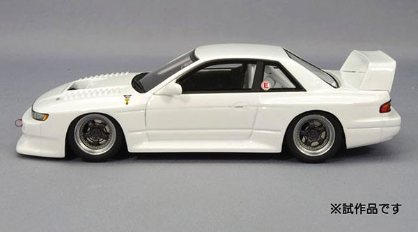 MIRAGE 完成品モデルカー 1/43 ニッサン GT シルビア 1993モデル
