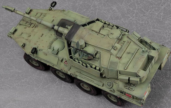 1/35 スペイン陸軍 VRC-105チェンタウロ戦闘偵察車 プラモデル