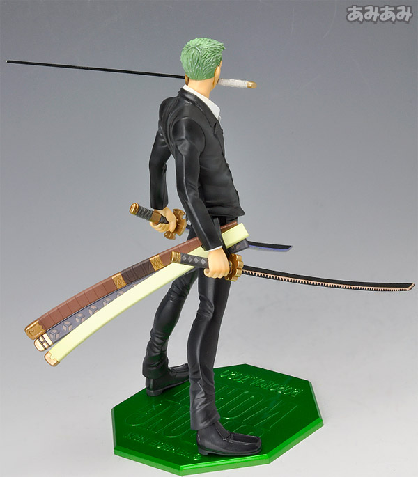 ワンピース ゾロ アクションフィギュア Amazon.co.jp: TAMASHII NATIONS S.H.フィギュアーツ ONE PIECE