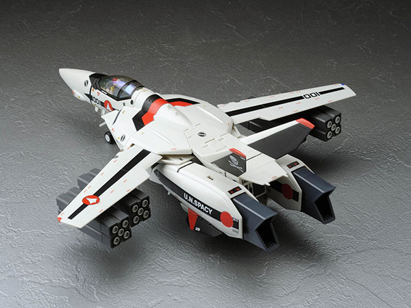 TOY-RBT-0581_04.jpg