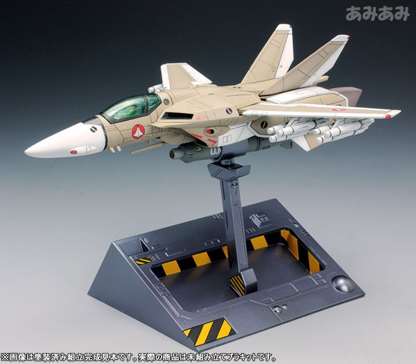 超時空要塞マクロス 1/100 VF-1A バルキリー ファイター 一般機 プラモデル TOY-RBT-1221_09.jpg