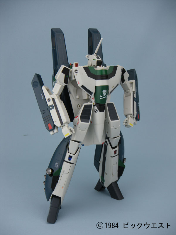 TOY-RBT-1227_04.jpg