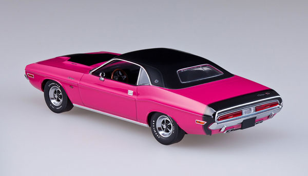 GSRカーズ 完成品ミニカー 1/43 ダッジ チャレンジャー(パンサーピンク