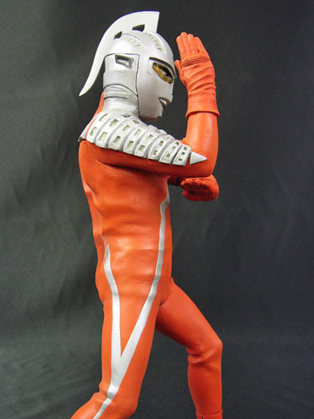 大怪獣シリーズ ウルトラセブン(ワイドショット版) 完成品フィギュア