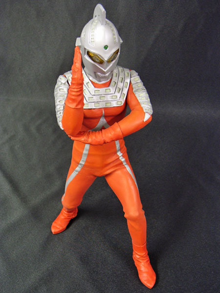 大怪獣シリーズ ウルトラセブン(ワイドショット版) 完成品フィギュア