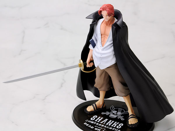 中古】(本体A/箱B)フィギュアーツZERO シャンクス 完成品