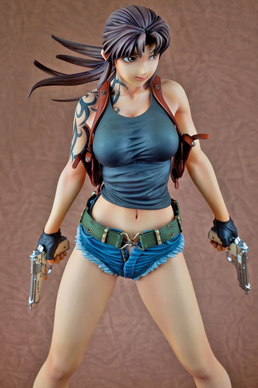 BLACK LAGOON(ブラックラグーン) レヴィ -二挺拳銃ver.- 1/5.5 完成品