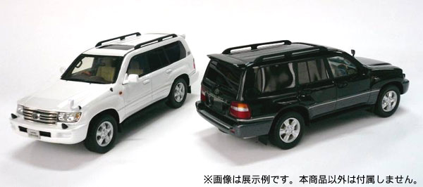 ハイストーリー　1/43ランドクルーザー100 ブラック レジン製 1/43 トヨタ ランドクルーザー 100(2005) ブラック[ハイ