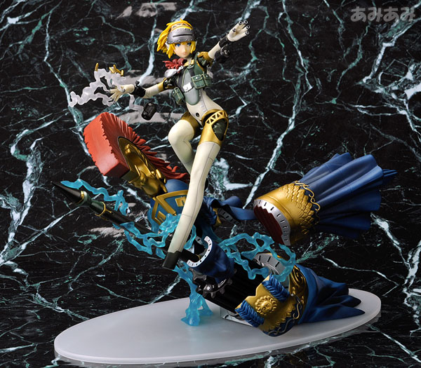 ペルソナ３ポータブル アイギス GEE！限定版　エクスレジーニャ！ ペルソナ3ポータブル アイギス GEE！限定版（ノーマル装備版