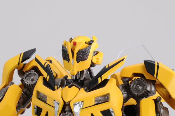 トランスフォーマー ムービー デュアルモデルキット DMK02 バンブルビー TOY-RBT-1429_05.jpg
