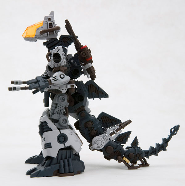 TOY-RBT-1831_02.jpg