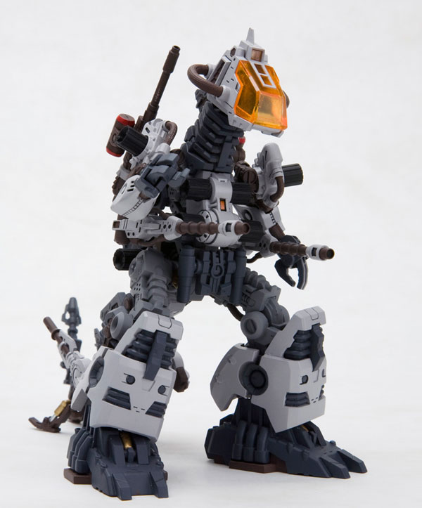 TOY-RBT-1831_08.jpg